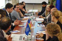 Працівники ДМС обмінялися досвідом з експертами США