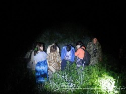 На Закарпатті прикордонники знову затримали 6 незаконних мігрантів, які слідували до Угорщини