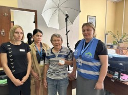 Нову посвідку на постійне місце проживання отримав в Ужгороді чоловік без громадянства, який понад 20 років прожив на Донеччині