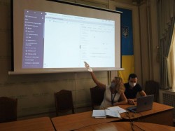 У Чернівцях навчалися роботі з електронним документами в СЕД «Мегаполіс»