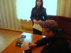 В Запорізькій області засудженим вручили паспорти громадян України