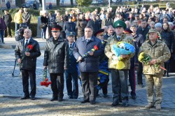 В Чернівцях вшанували полеглих героїв двох війн