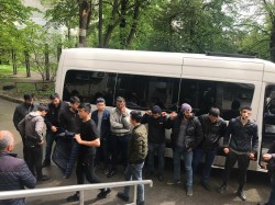 Більше тисячі неврегульованих мігрантів виїдуть з Києва на батьківщину, а бюджет поповниться на 5 млн. гривень