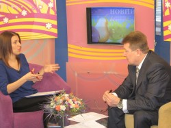 Начальник Управління міграційної служби Вінниччини надав  відповіді глядачам у прямому ефірі на обласному телебаченні
