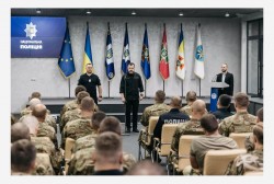 «Кожен з Вас вистояв у найважчі часи і продовжує боротися пліч-о-пліч», – Ігор Клименко під час вручення нагород поліцейським