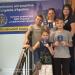 Багатодітна родина з м. Лозова оформила закордонні паспорти