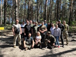 І теорія і практика за один день