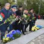 За традицією святкування Дня захисника України розпочалося урочистою церемонією на Алеї Слави у парку імені Т.Г. Шевченка