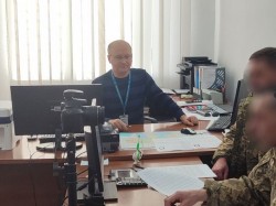 На Хмельниччині військові можуть оформити документи у будь-якому підрозділі ДМС