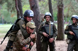 КУРСАНТОВ НАЦГВАРДИИ ГОТОВЯТ ПО СТАНДАРТАМ НАТО