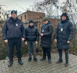 В Чернівцях примусово з країни повернули громадянина Азербайджану