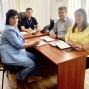 Спільна нарада міграційної служби та центрів надання адміністративних послуг: у Мукачево обговорили ключові питання документування