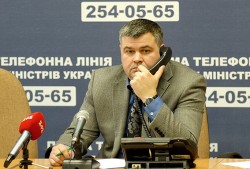 На прямій телефонній лінії Кабміну - МВС України