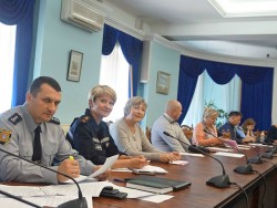 Служба зайнятості: легальна зайнятість і офіційне працевлаштування.