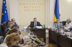 Наступного тижня Мін’юст та Нацполіція підпишуть Меморандум, який забезпечить об’єднання зусиль для боротьби з рейдерством, - Павло Мороз