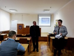 Із міграційниками Житомирщини провели навчання за програмою короткострокового семінару «Креативне лідерство та активація креативного потенціалу команди»