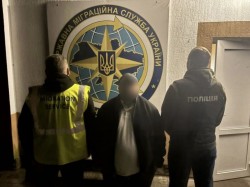 На Вінниччині прийняли рішення про примусове видворення щодо іноземця, який порушував міграійне законодавство