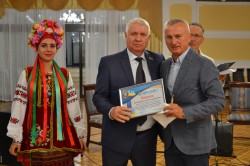 З нагоди 15-річчя газети «Міграція»!