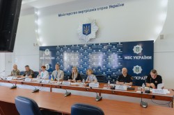 Підтримка сил цивільної безпеки України: МВС посилює взаємодію з міжнародними партнерами