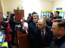 Голова обласної ради Анатолій Урбанський та голова обласної державної адміністрації Максим Степанов прибули до Кодимського центру надання адміністративних послуг