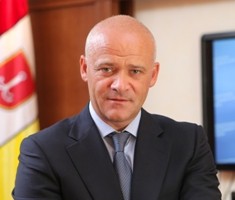 Геннадій Труханов вітає одеситів з Днем захисника України