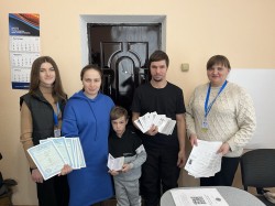 Оформлення та видача закордонних паспортів: зручно для всієї родини