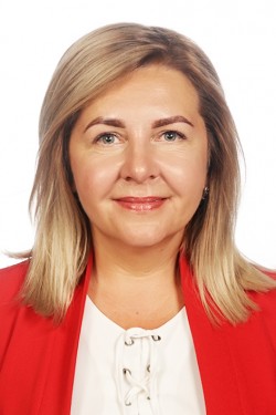 Редакційна колегія газети «Міграція» вітає з днем народження начальника УДМСУ в Рівненській області Лілію Аркадіївну Драпчинську