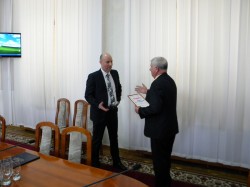 Вручення грамоти