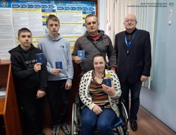 Чотири паспорти заради однієї найважливішої поїздки