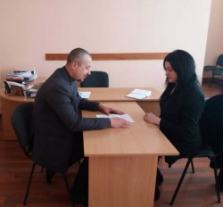 На Буковині освітяни та міграційники узгодили питання документування школярів ID-карткою