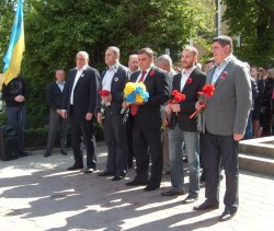Буковинські міграційники взяли участь у меморіальних заходах до дня Перемоги