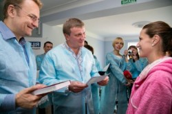 Міністр юстиції Павло Петренко запустив пілотний проект по отриманню свідоцтва про народження дитини безпосередньо в пологовому будинку