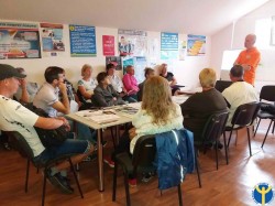 Безробітних люботинців застерігали від нелегальної праці