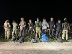 Шестеро чоловіків чотири доби переховувалися в лісі, щоб непомітно дістатися до молдовського кордону