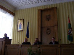 В Глибоці проведено нараду з головами територіальних громад та сільських рад