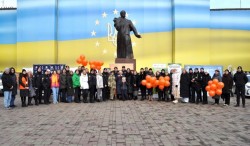 На Буковині тривають інформаційно-просвітницькі акції в рамках кампанії «16 днів проти насильства»