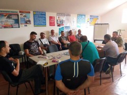 Люботинці ознайомились з умовами працевлаштування на військову службу