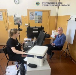 Мобільні підрозділи ДМС продовжують надавати адміністративні послуги мешканцям прифронтових громад Херсонщини