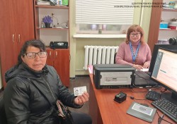 У 49 років отримала перший паспорт: історія відновлення документів