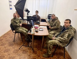 Поруч із тими, хто захищає країну: ID-картки для  військовослужбовців!